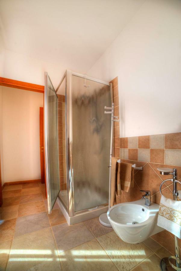 Casa Il Glicine A Due Passi Dal Centro Apartment Siena Bagian luar foto