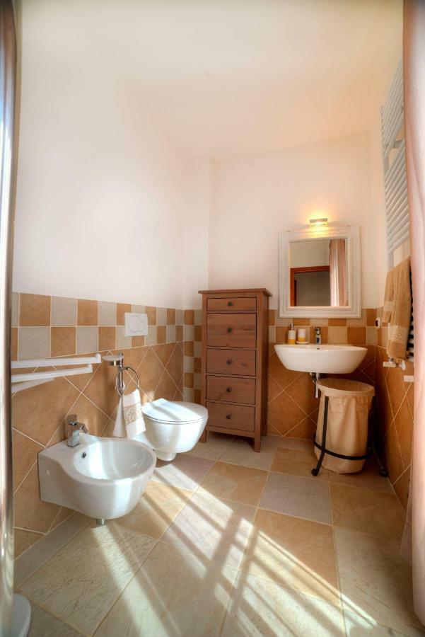 Casa Il Glicine A Due Passi Dal Centro Apartment Siena Bagian luar foto