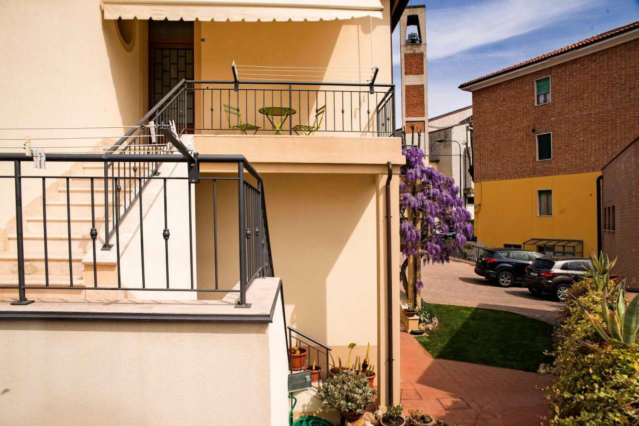 Casa Il Glicine A Due Passi Dal Centro Apartment Siena Bagian luar foto